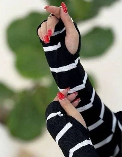 بادی زنانه فینگر دار راه راه